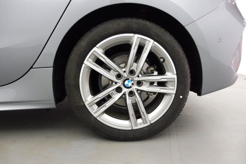 BMW SERIE 1 118I STEPTRONIC 136 M-SPORT
