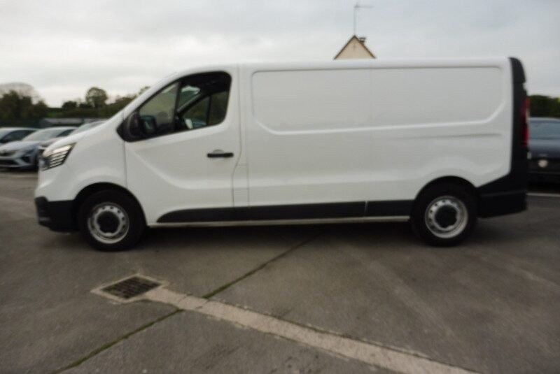 RENAULT TRAFIC III FG L2H1 3T 2.0 BLUE DCI 130CH GRAND CONFORT