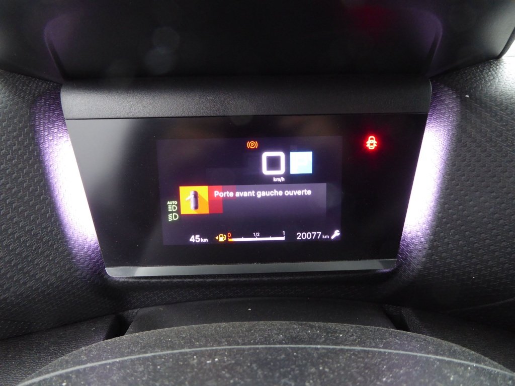 CITROEN C4 X BLUEHDI 130CH S&S SHINE EAT8