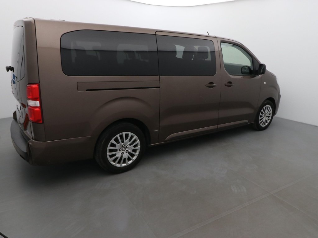 PEUGEOT TRAVELLER 1.5 BLUEHDI 120CH S&S LONG BUSINESS 9 PLACES