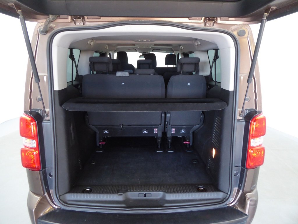 PEUGEOT TRAVELLER 1.5 BLUEHDI 120CH S&S LONG BUSINESS 9 PLACES