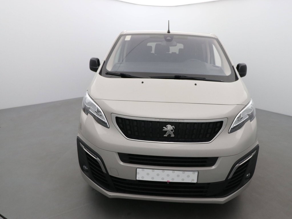 PEUGEOT TRAVELLER 1.5 BLUEHDI 120CH S&S LONG BUSINESS 9 PLACES