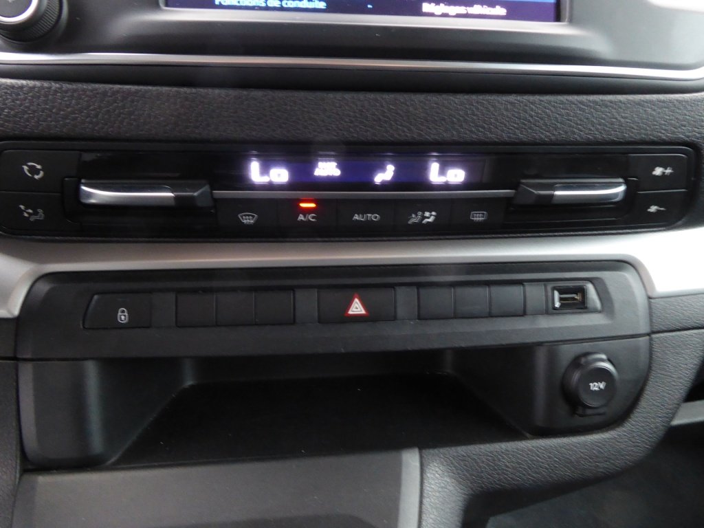 PEUGEOT TRAVELLER 1.5 BLUEHDI 120CH S&S LONG BUSINESS 9 PLACES