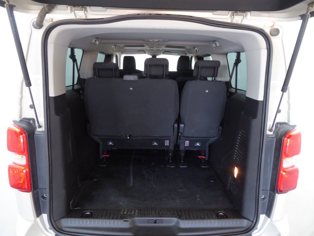 PEUGEOT TRAVELLER 1.5 BLUEHDI 120CH S&S LONG BUSINESS 9 PLACES