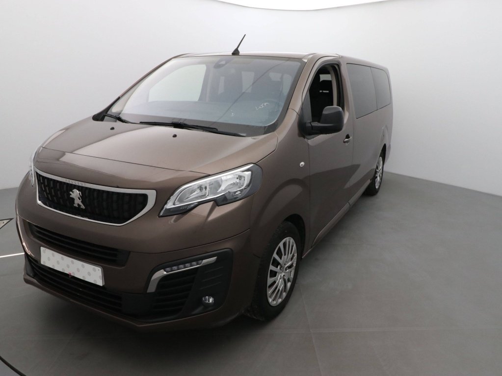 PEUGEOT TRAVELLER 1.5 BLUEHDI 120CH S&S LONG BUSINESS 9 PLACES