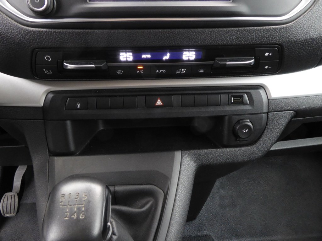 PEUGEOT TRAVELLER 1.5 BLUEHDI 120CH S&S LONG BUSINESS 9 PLACES