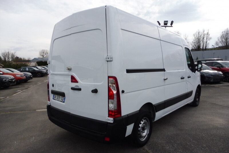 RENAULT MASTER III FG F3300 L2H2 2.3 BLUE DCI 135CH CONFORT EURO6