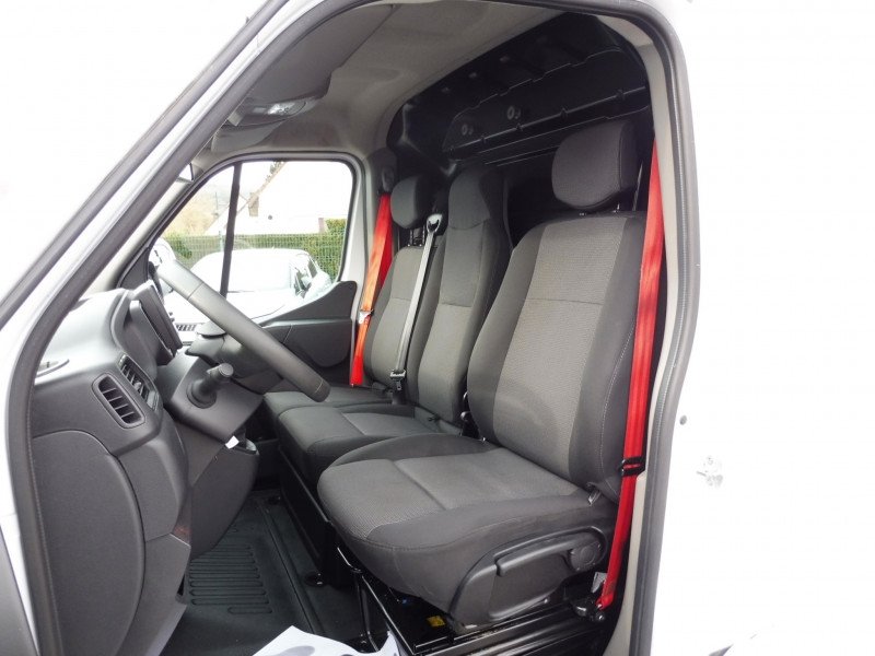 RENAULT MASTER III FG F3300 L2H2 2.3 BLUE DCI 135CH CONFORT EURO6