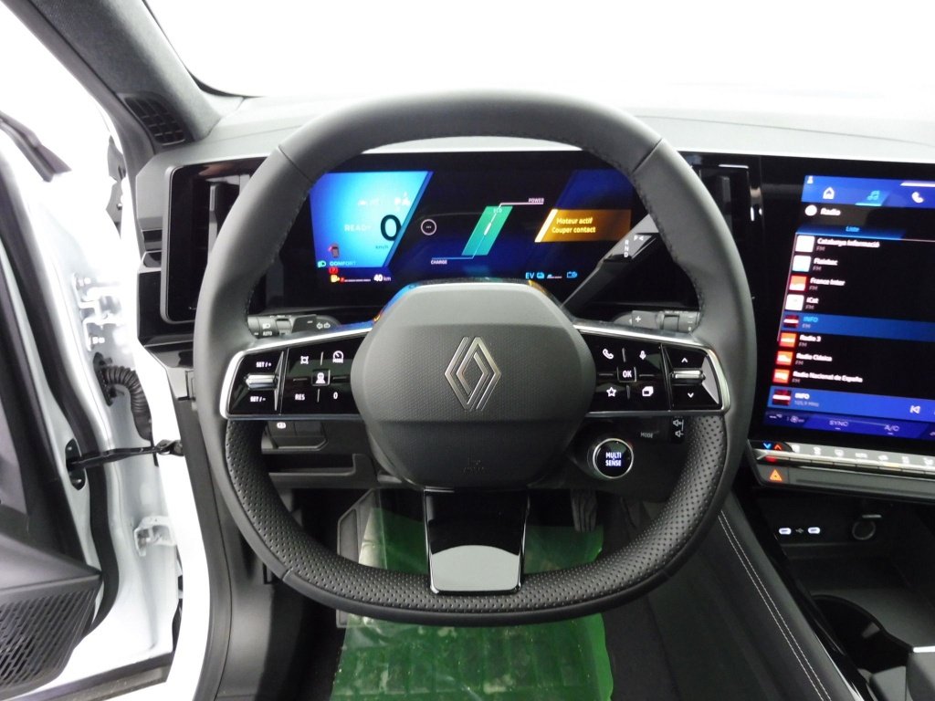 RENAULT AUSTRAL 1.2 E-TECH FULL HYBRID 200CH TECHNO – 24