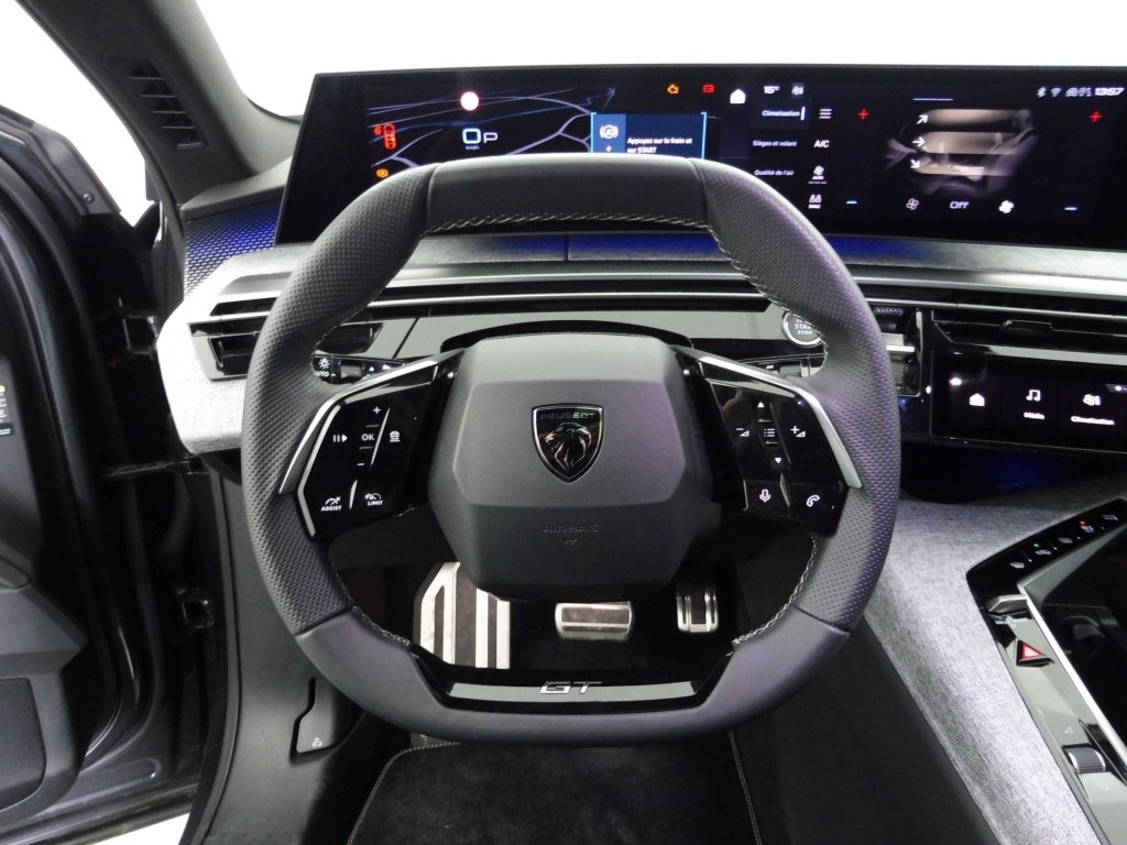 PEUGEOT 3008 HYBRID 136CH GT E-DCS6
