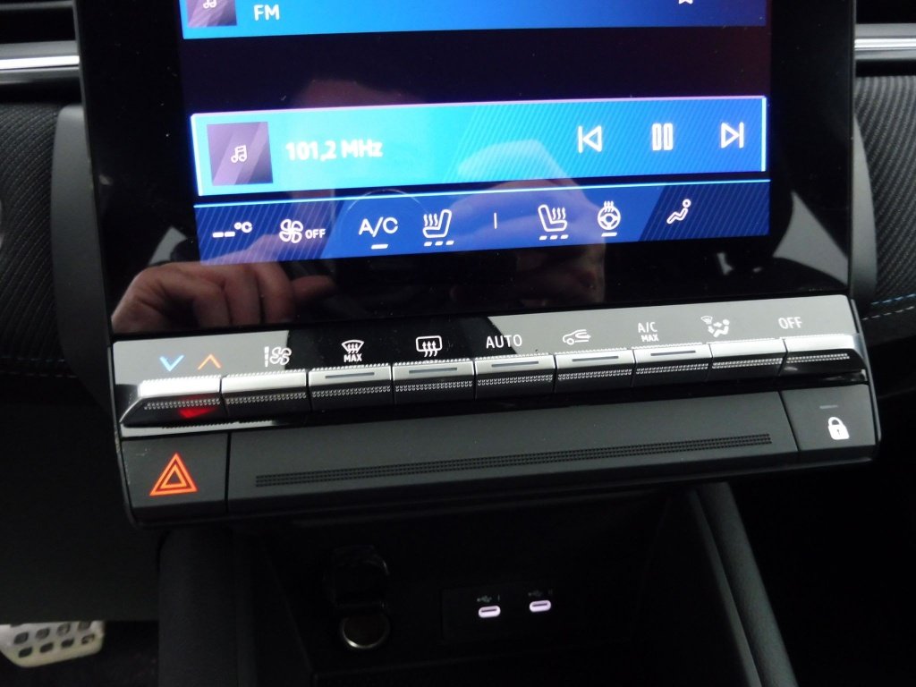 RENAULT SYMBIOZ 1.6 E-TECH FULL HYBRID 145CH ESPRIT ALPINE