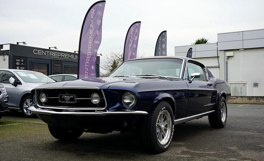 FORD MUSTANG FASTBACK GTA V8 220ch 1967