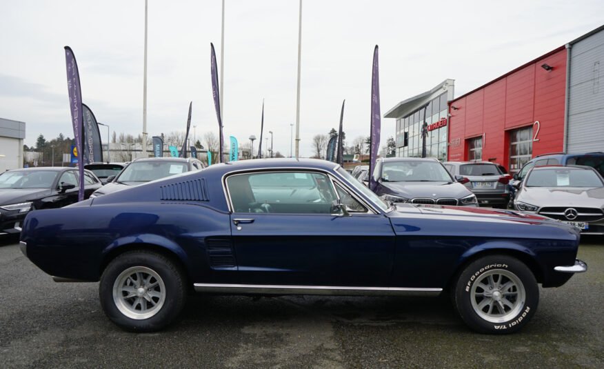 FORD MUSTANG FASTBACK GTA V8 220ch 1967