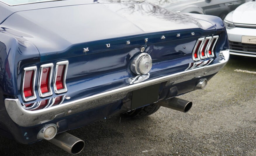 FORD MUSTANG FASTBACK GTA V8 220ch 1967