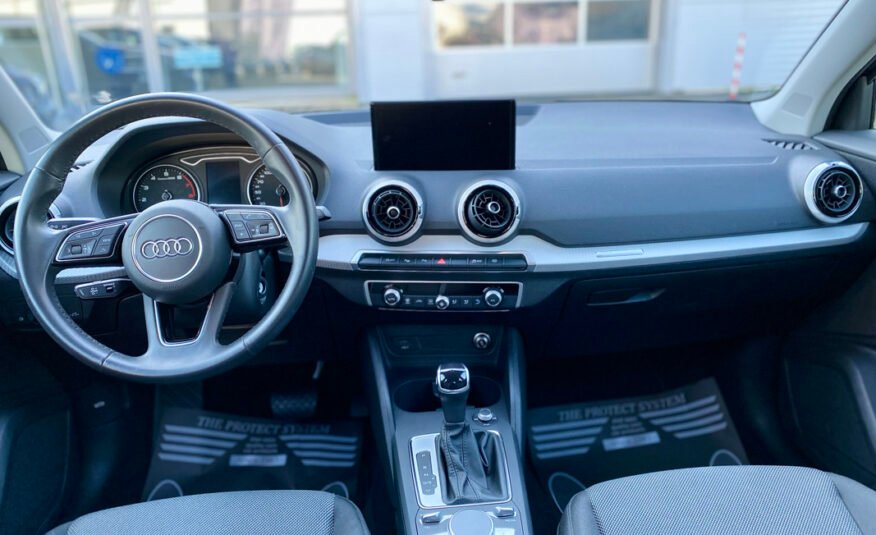 AUDI Q2 35 TFSI S Tronic S Line