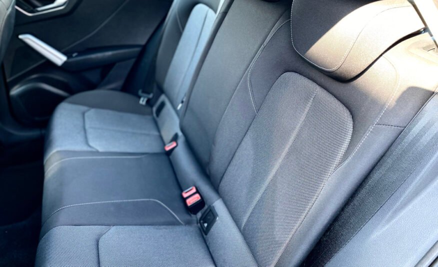 AUDI Q2 35 TFSI S Tronic S Line