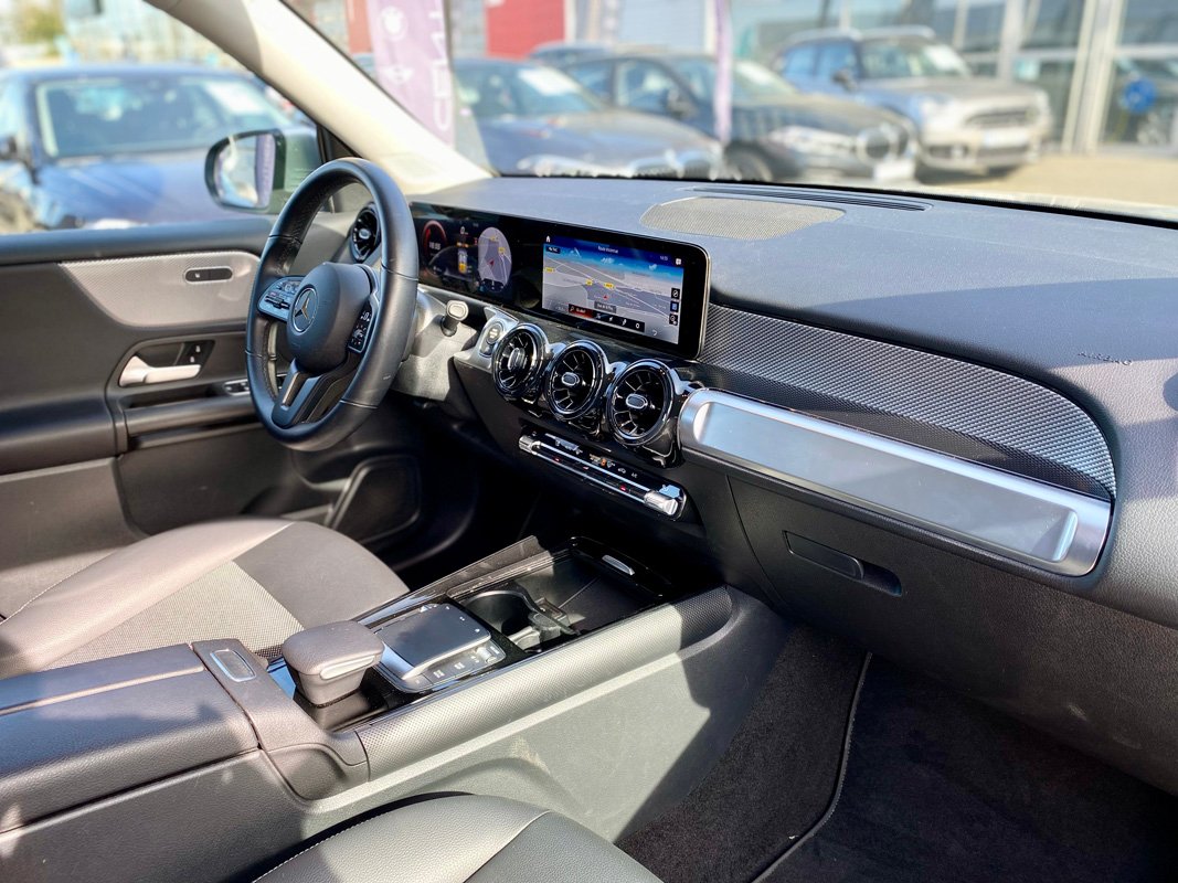MERCEDES GLB 200 D BUSINESS SOLUTION
