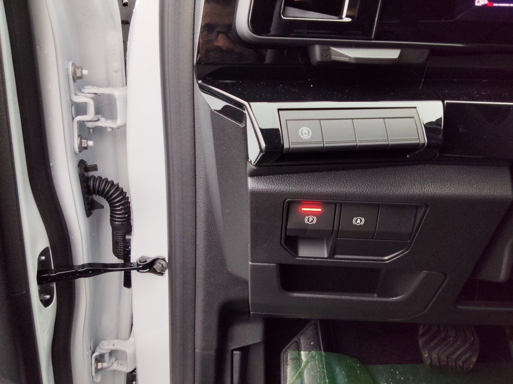 RENAULT AUSTRAL 1.2 E-TECH FULL HYBRID 200CH TECHNO – 24