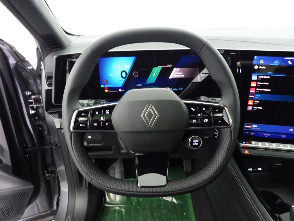RENAULT AUSTRAL 1.2 E-TECH FULL HYBRID 200CH TECHNO – 24