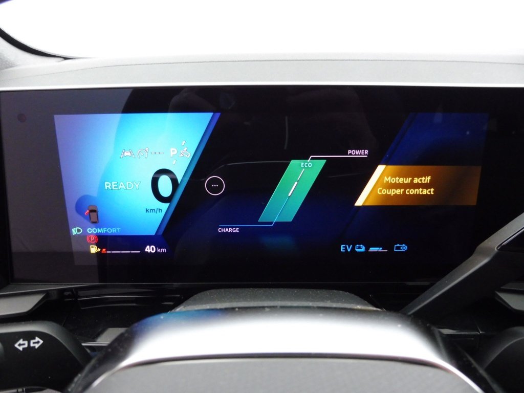 RENAULT AUSTRAL 1.2 E-TECH FULL HYBRID 200CH TECHNO – 24