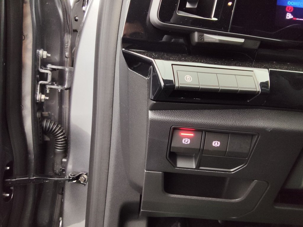 RENAULT AUSTRAL 1.2 E-TECH FULL HYBRID 200CH TECHNO – 24