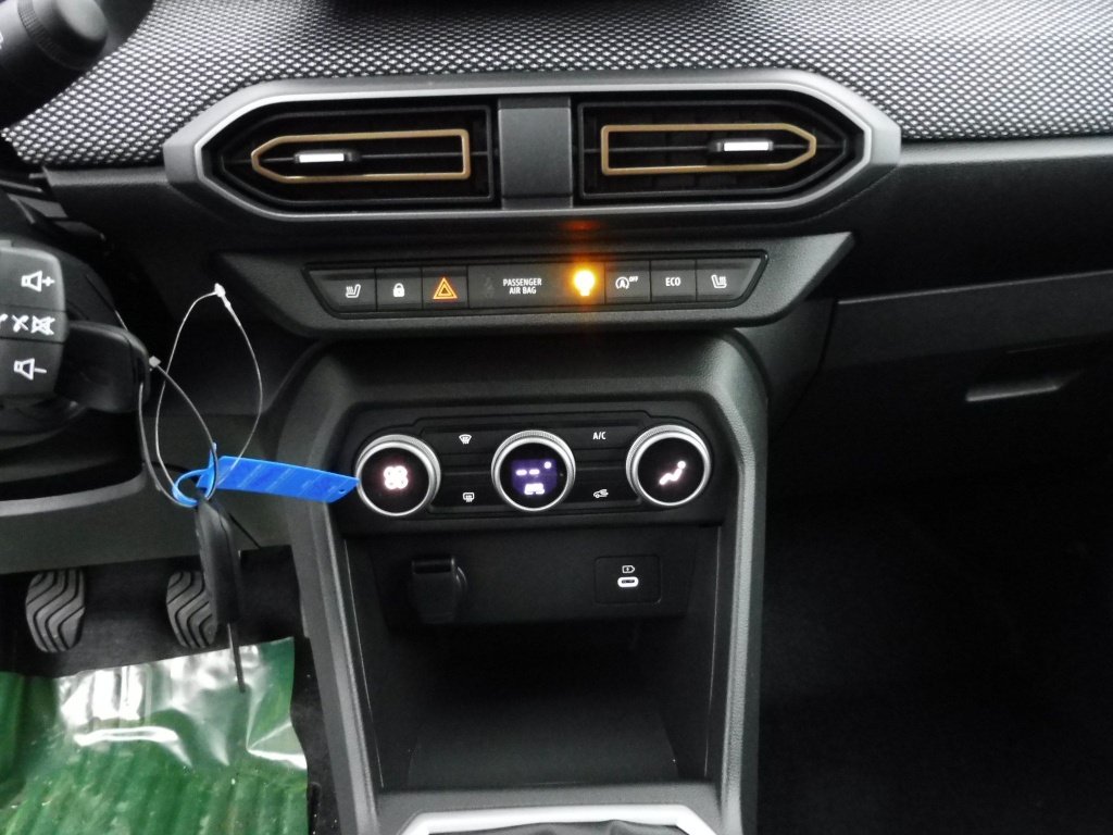 DACIA SANDERO 1.0 TCE 90CH STEPWAY EXPRESSION