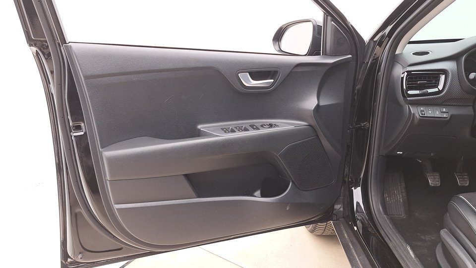 Kia Stonic 1.0 T-GDI MHEV 120ch GT LINE