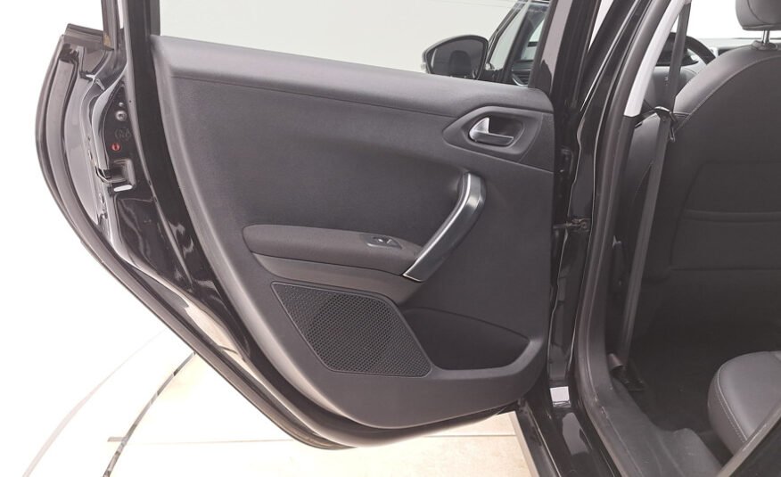 Peugeot 2008 1.2 PureTech S&S 110ch ALLURE
