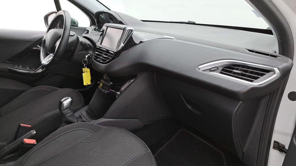Peugeot 208 1.2 PureTech S&S 110ch ALLURE