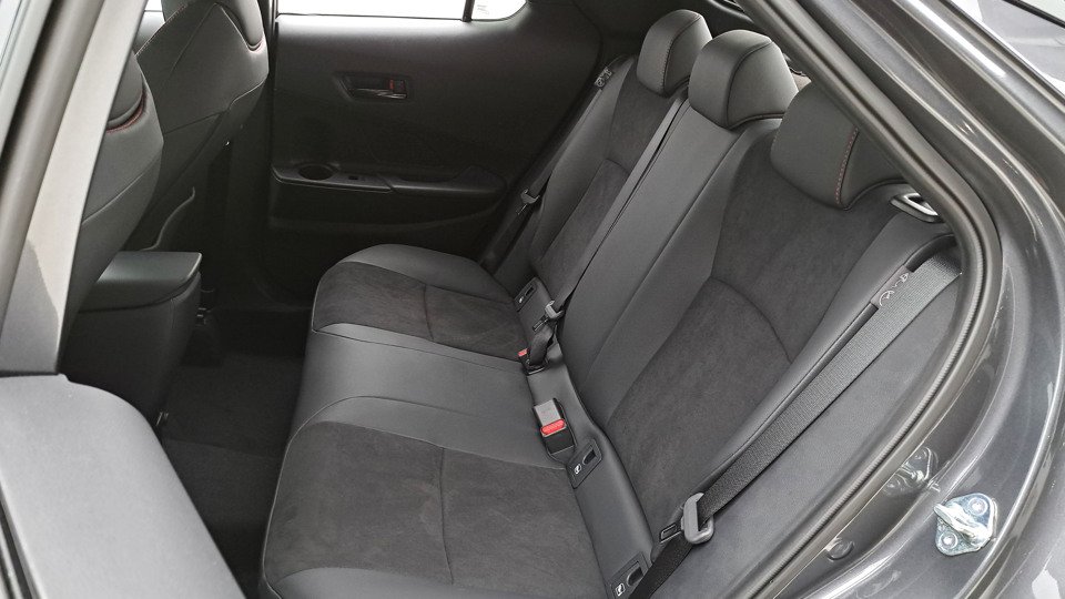 Toyota C-HR 1.8 Hybrid 140ch DESIGN