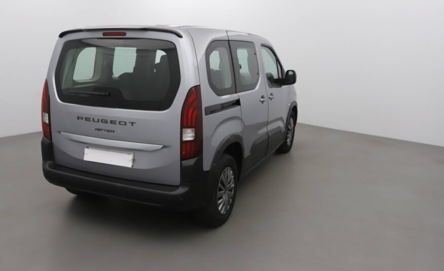 PEUGEOT RIFTER TAILLE M – 1.5 BLUEHDI 100CH S&S ALLURE 5 PLACES