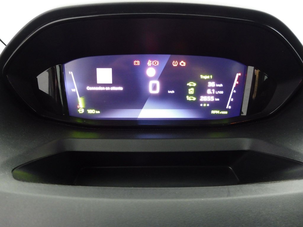 PEUGEOT RIFTER TAILLE M – 1.5 BLUEHDI 100CH S&S ALLURE 5 PLACES