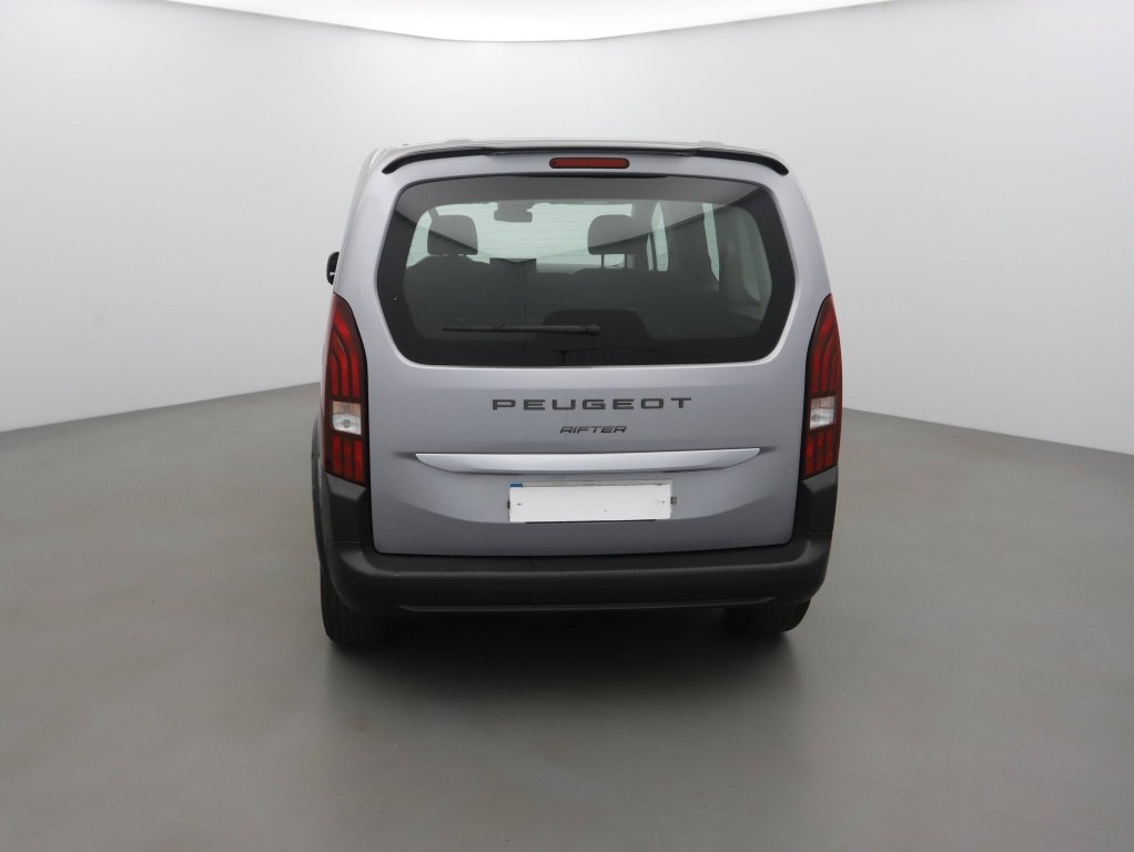 PEUGEOT RIFTER TAILLE M – 1.5 BLUEHDI 100CH S&S ALLURE 5 PLACES