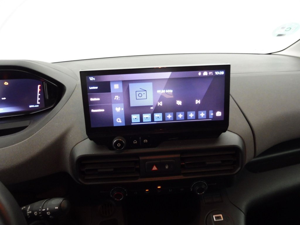PEUGEOT RIFTER TAILLE M – 1.5 BLUEHDI 100CH S&S ALLURE 5 PLACES