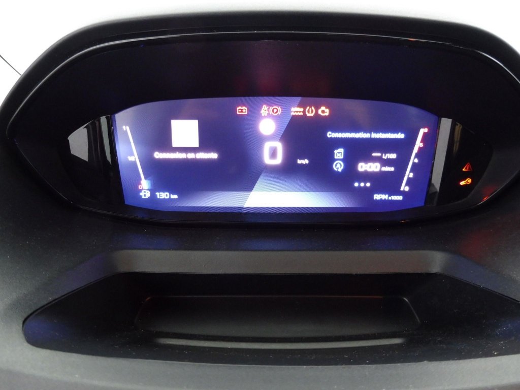 PEUGEOT RIFTER TAILLE M – 1.5 BLUEHDI 100CH S&S ALLURE 5 PLACES