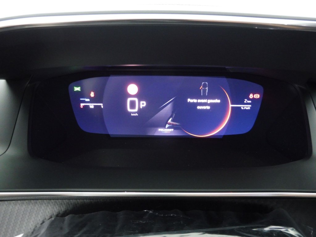 PEUGEOT 2008 1.2 HYBRID 145CH GT E-DCS6