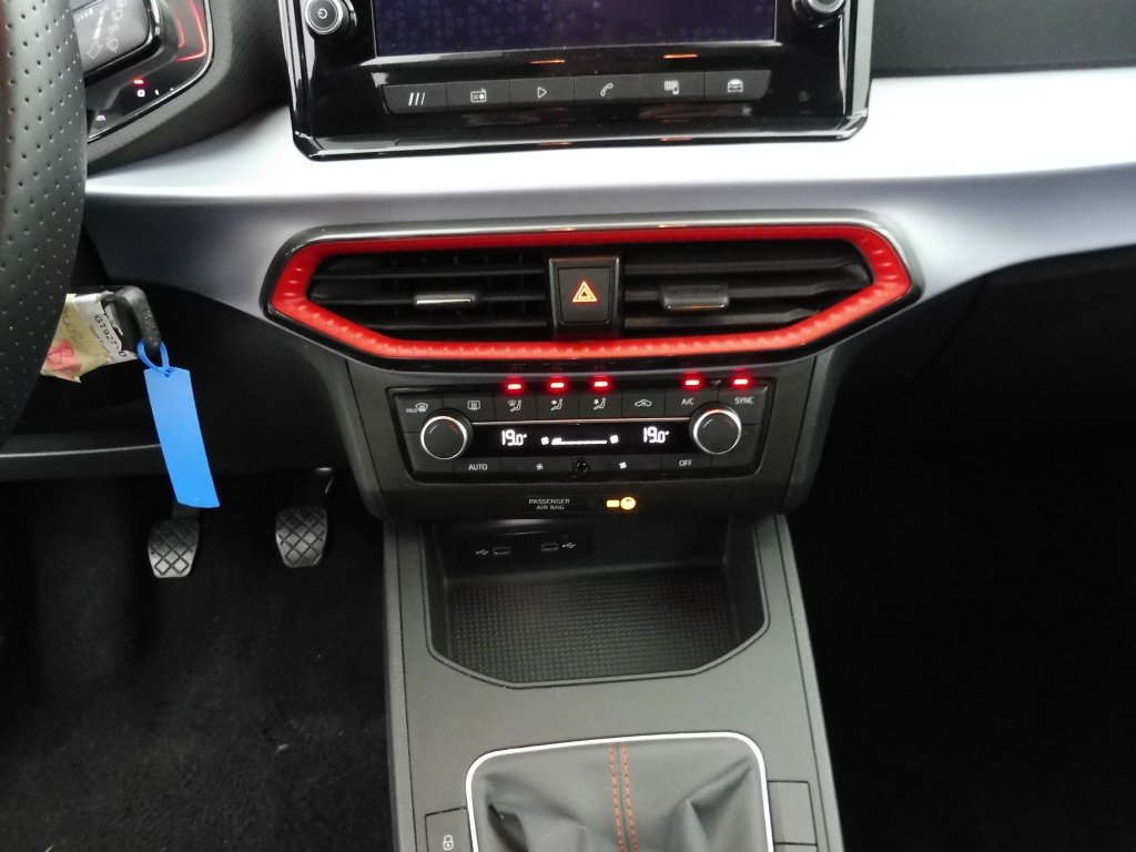 SEAT IBIZA 1.0 TSI 95CH FR
