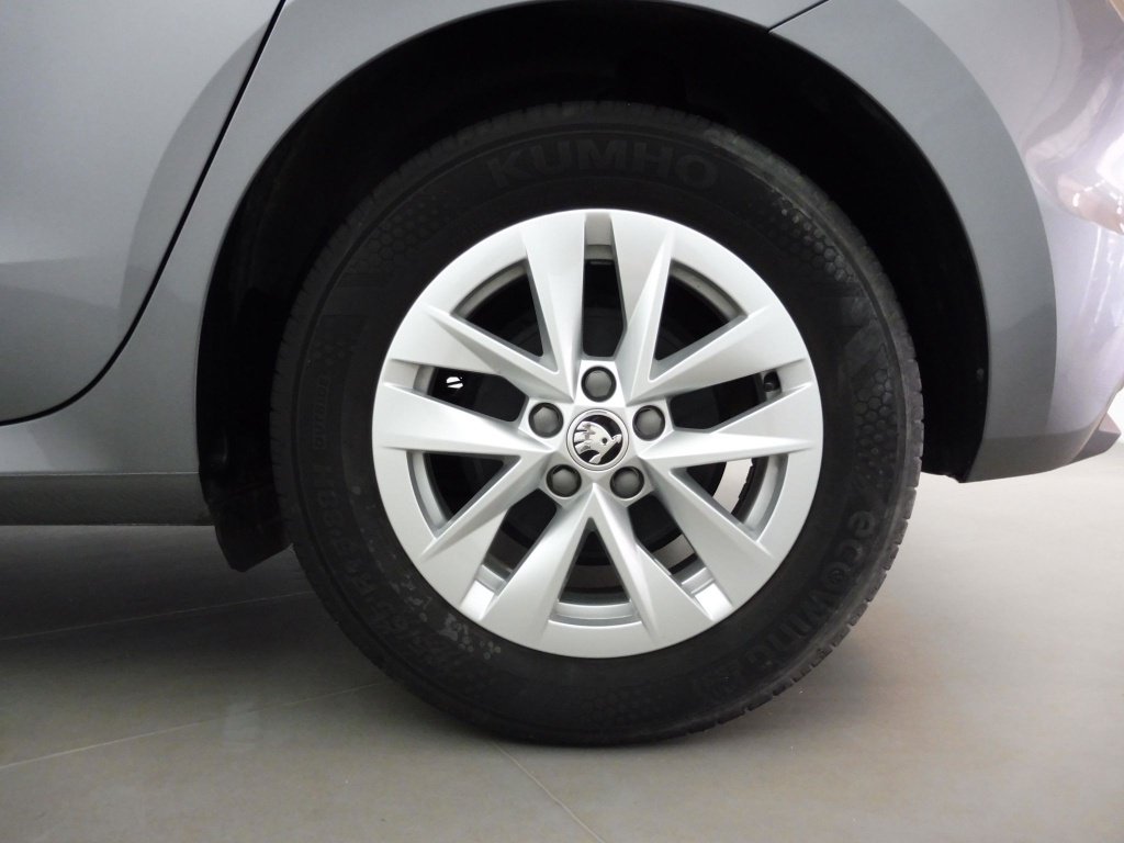 SKODA FABIA 1.0 TSI 95CH SELECTION