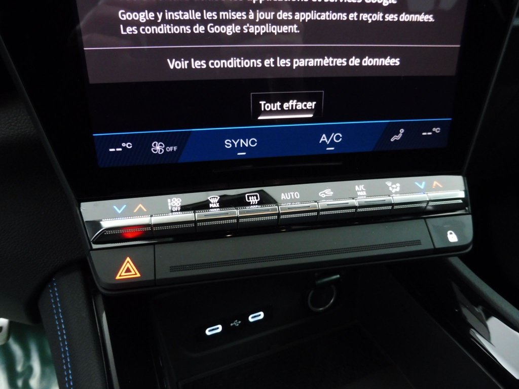 RENAULT ESPACE VI 1.2 E-TECH FULL HYBRID 200CH ESPRIT ALPINE 7 PLACES – 25
