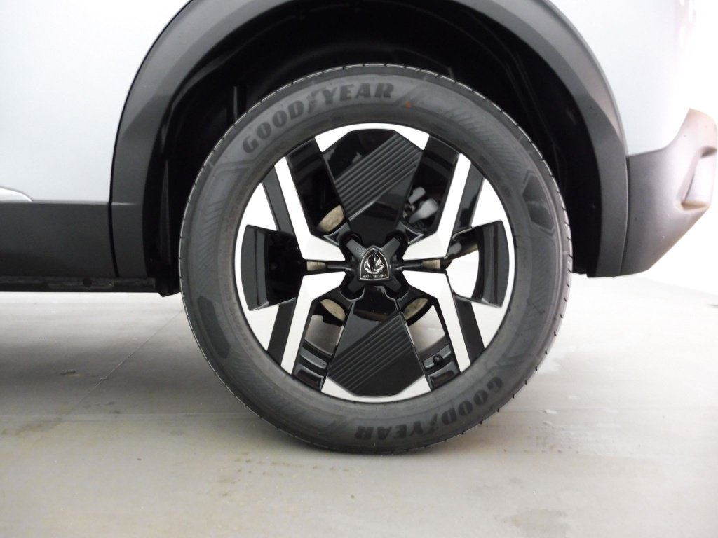 PEUGEOT 2008 1.2 HYBRID 136CH GT E-DCS6