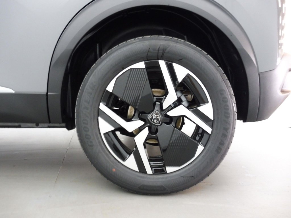 PEUGEOT 2008 1.2 HYBRID 136CH GT E-DCS6