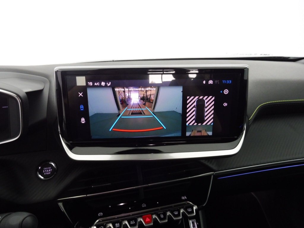 PEUGEOT 2008 1.2 HYBRID 136CH GT E-DCS6
