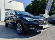 INFINITI Q30 1.6T 122 PREMIUM TECH