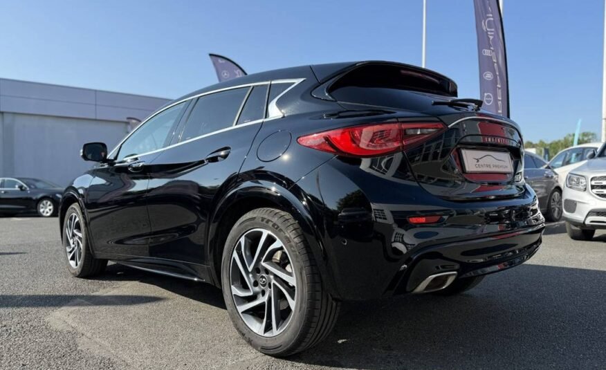INFINITI Q30 1.6T 122 PREMIUM TECH