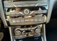 INFINITI Q30 1.6T 122 PREMIUM TECH