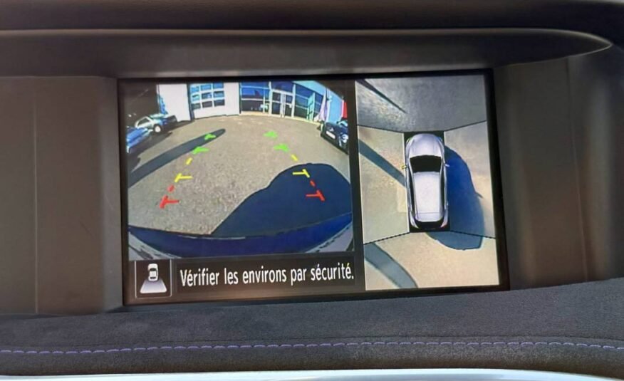 INFINITI Q30 1.6T 122 PREMIUM TECH