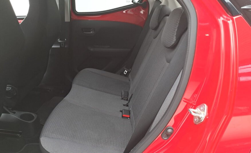 Toyota AYGO 1.0 VVTi 72ch X-PLAY