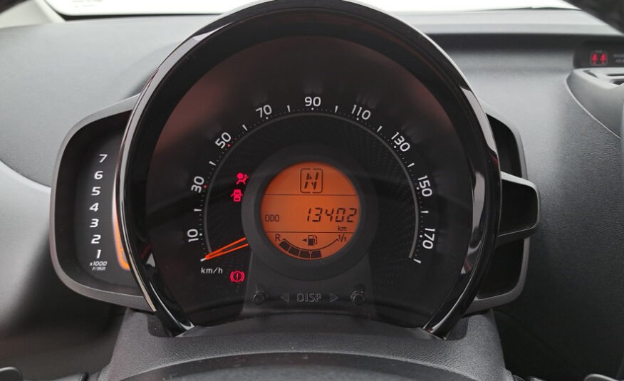 Toyota AYGO 1.0 VVTi 72ch X-PLAY