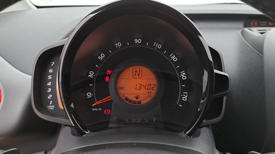 Toyota AYGO 1.0 VVTi 72ch X-PLAY