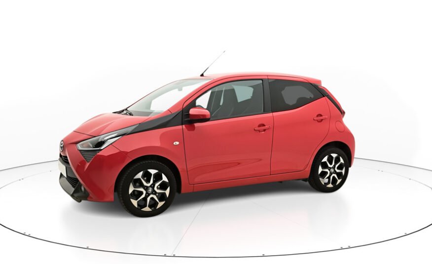 Toyota AYGO 1.0 VVTi 72ch X-PLAY